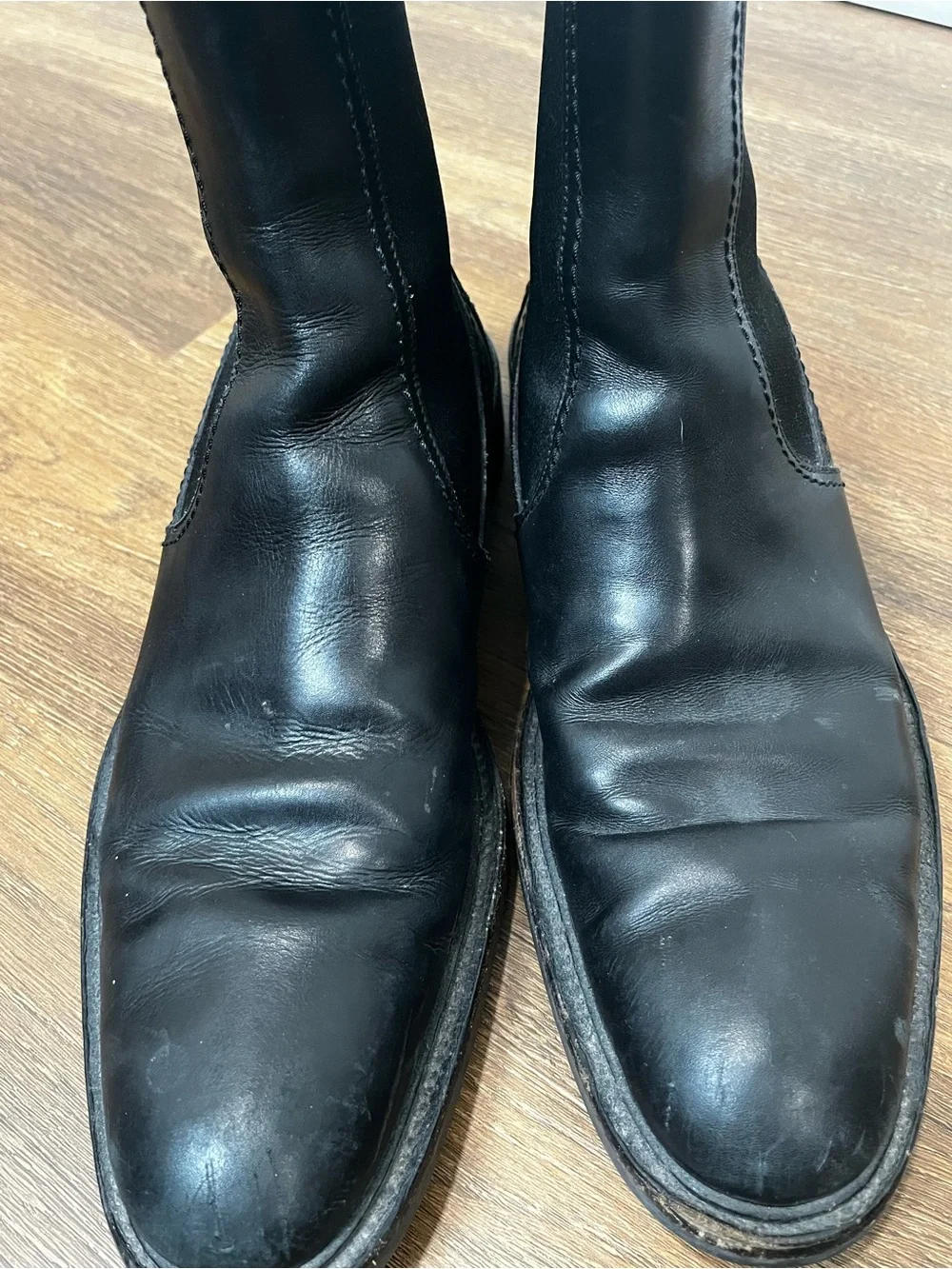 Gucci Black Leather Chelsea Pull On Boots Size 9.5
